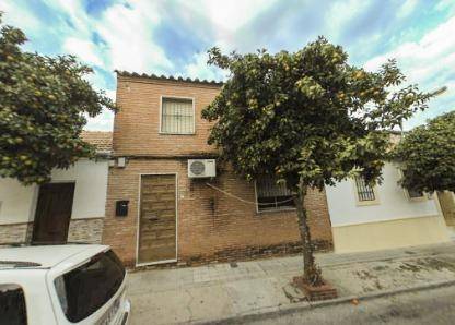 Casa adosada en Venta en Campo de la Verdad - Miraflores