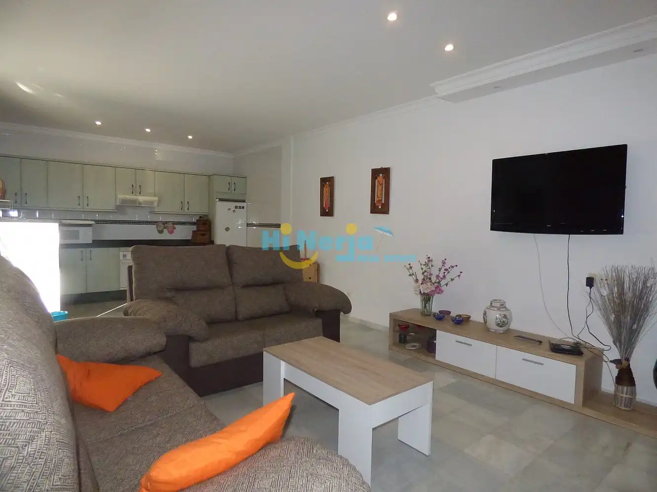 Sala d'estar de Àtic en venda en Nerja amb Terrassa