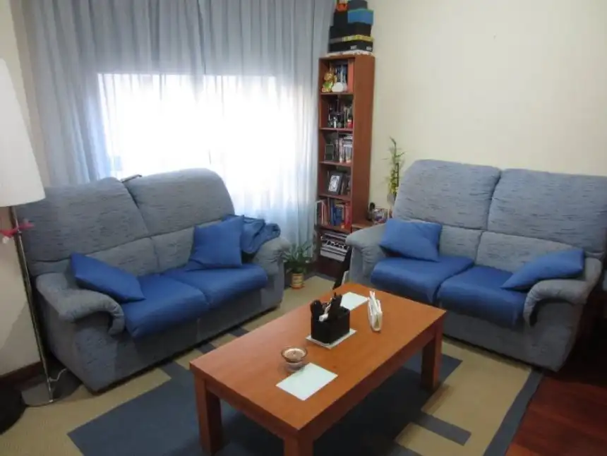 Piso en venta en Rúa do Conde de Torrecedeira, 60, Berbés - Peritos, Centro Urbano