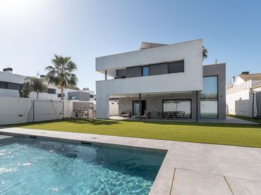 Casa amb balcó en venda a Jerez norte - Montealto - Pozoalbero