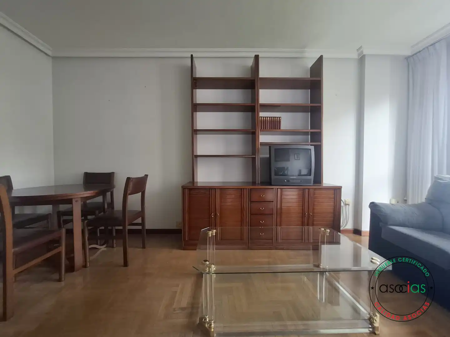 Sala de estar de Piso en venta en Gijón  con Calefacción, Parquet y Trastero