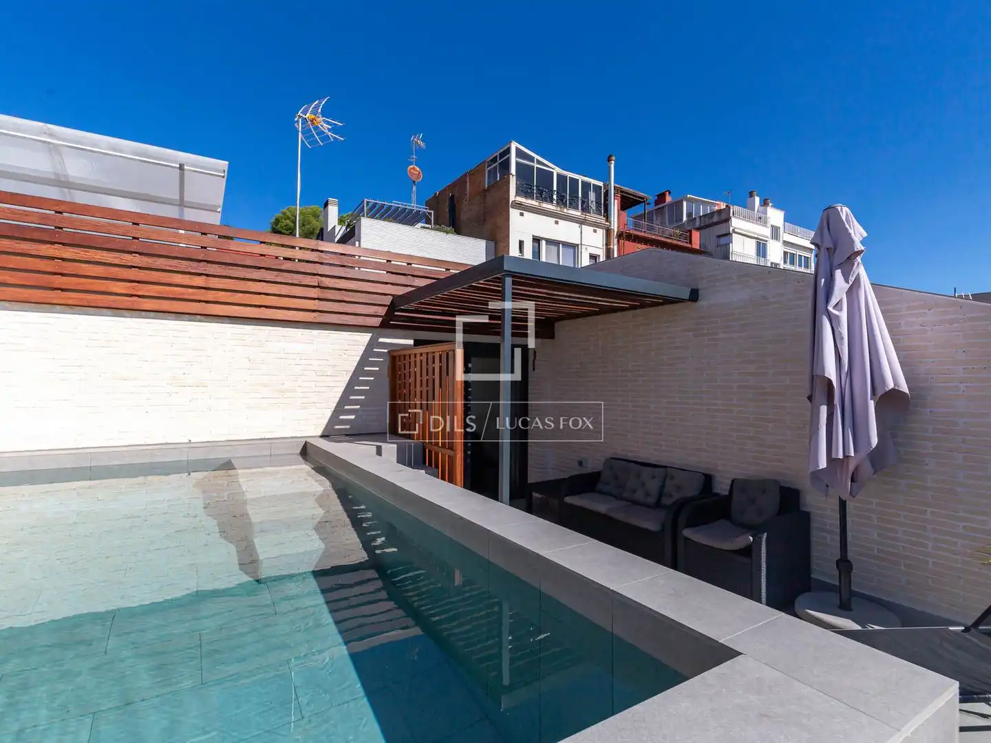 Piscina de Casa o chalet de alquiler en Esplugues de Llobregat con Aire acondicionado, Calefacción y Parquet