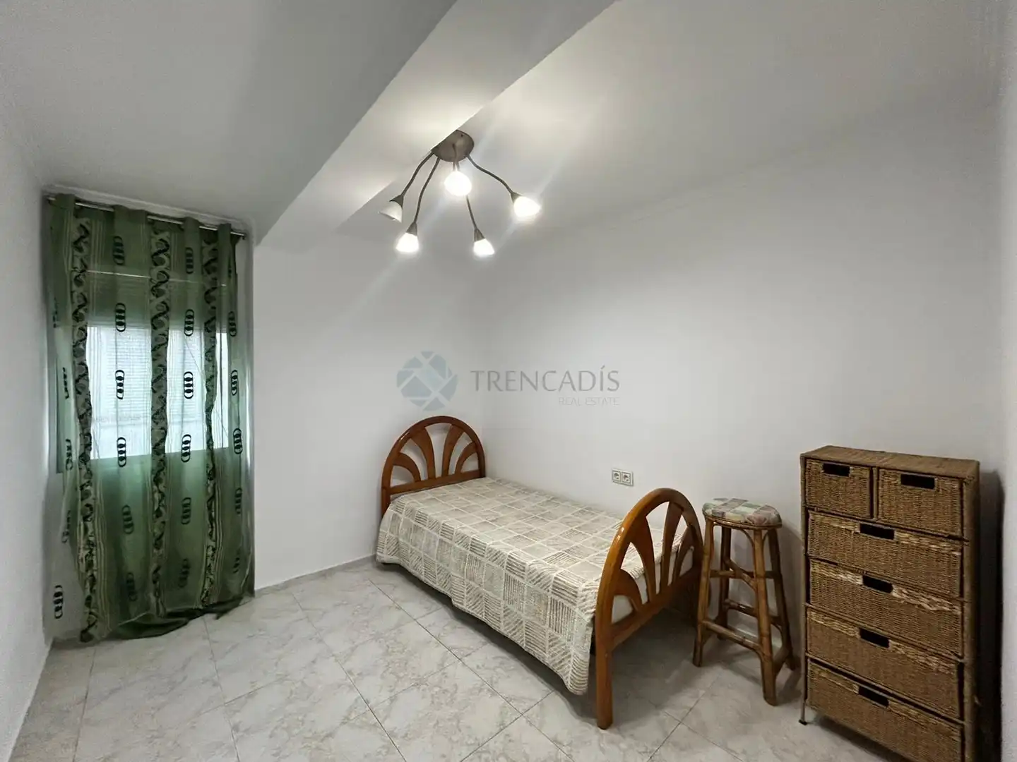 Habitación de Piso en venta en Benetússer con Balcón