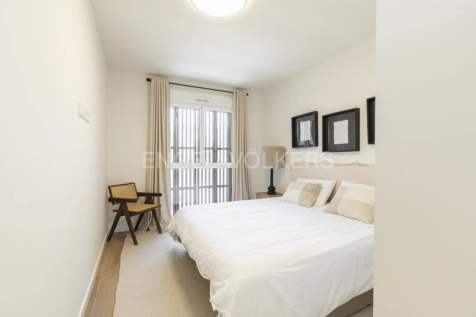 Dormitori de Apartament de lloguer en Boadilla del Monte amb Aire condicionat, Calefacció i Jardí privat