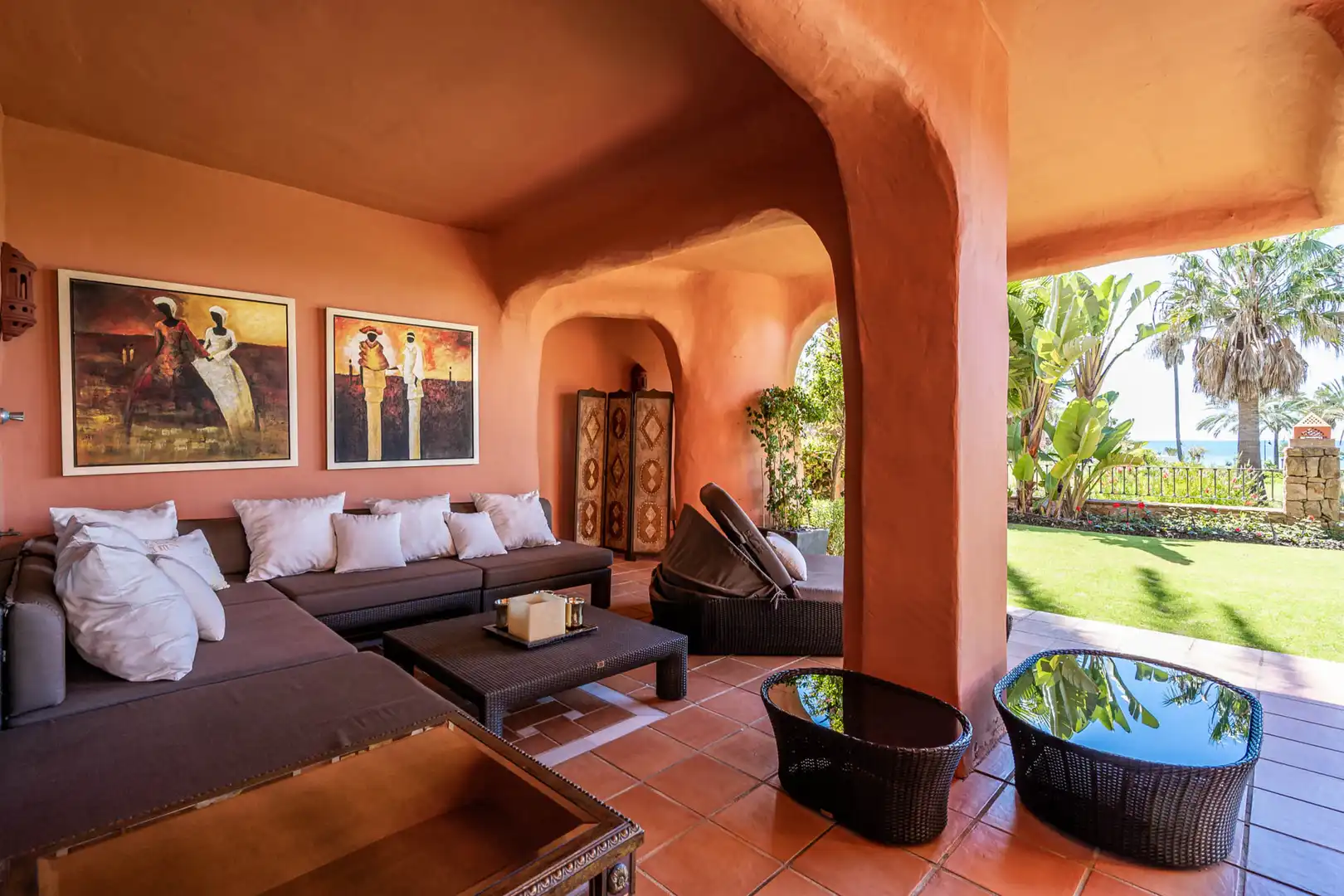 Terrasse von Maisonette zum Verkauf in Estepona mit Klimaanlage, Terrasse und Schwimmbad
