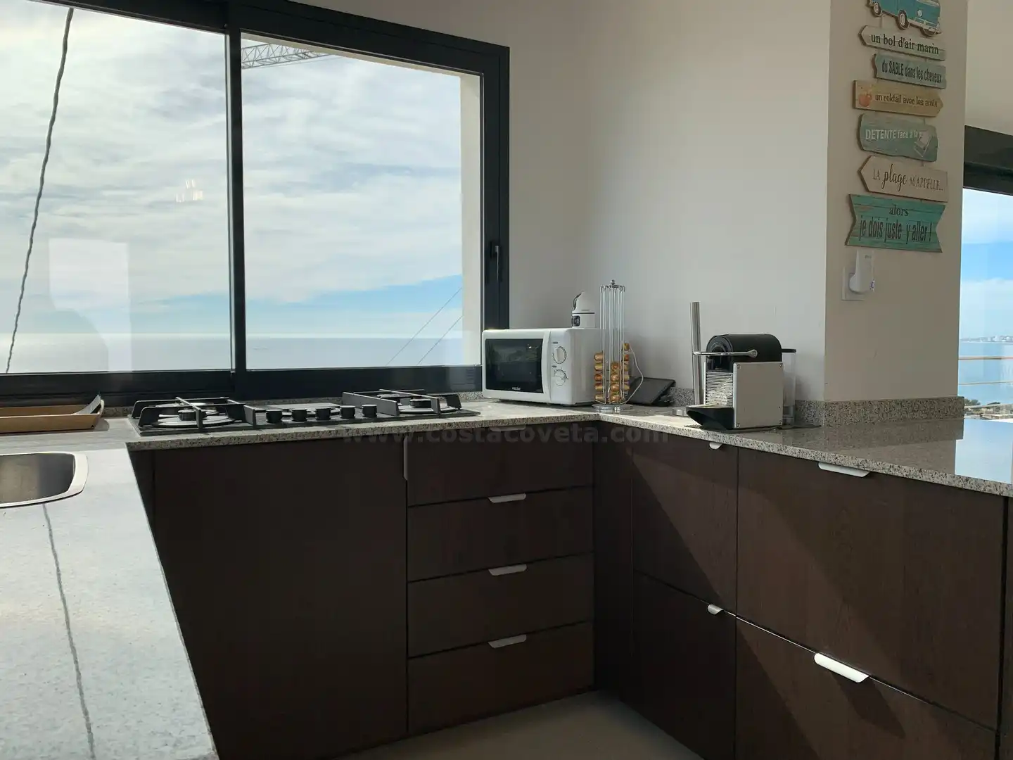 Cocina de Casa o chalet en venta en El Campello con Aire acondicionado, Jardín privado y Terraza