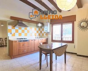 Kitchen of Single-family semi-detached for sale in Granyena de les Garrigues  with Terrace and Internet