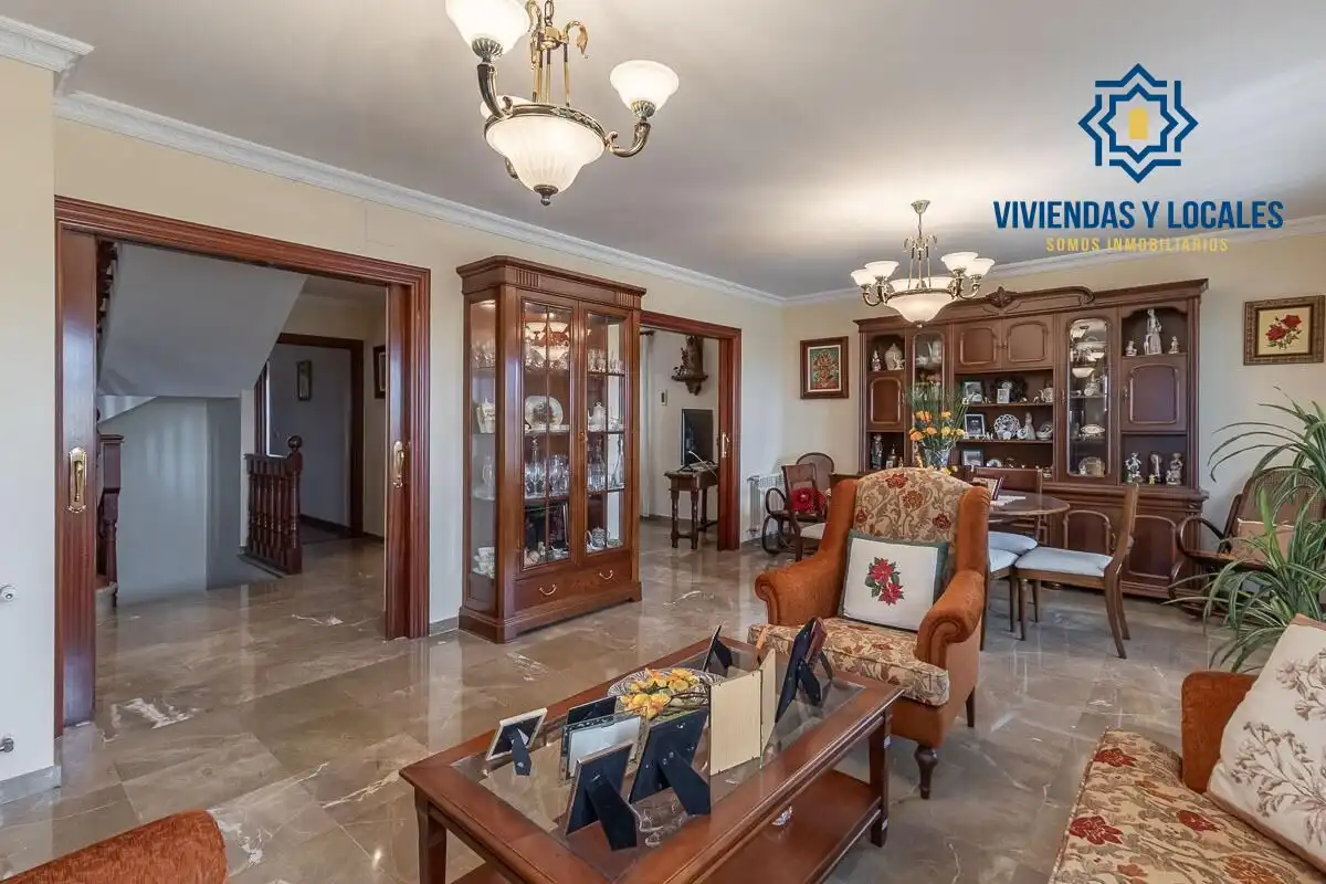 Casa con giardino in vendita a Calle MARIANA PINEDA, imagen 10