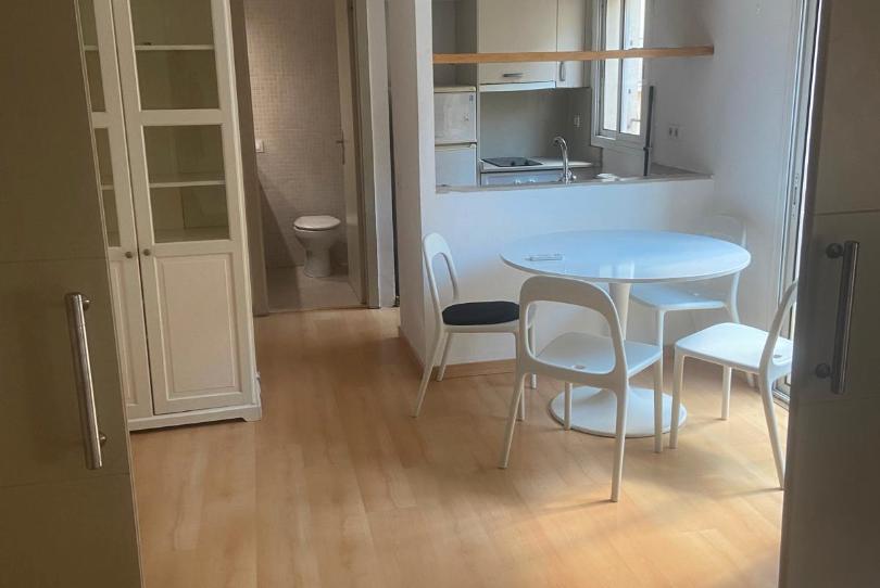 Photo 1 of Study to rent in Carrer del Mar, La Barceloneta, Barcelona