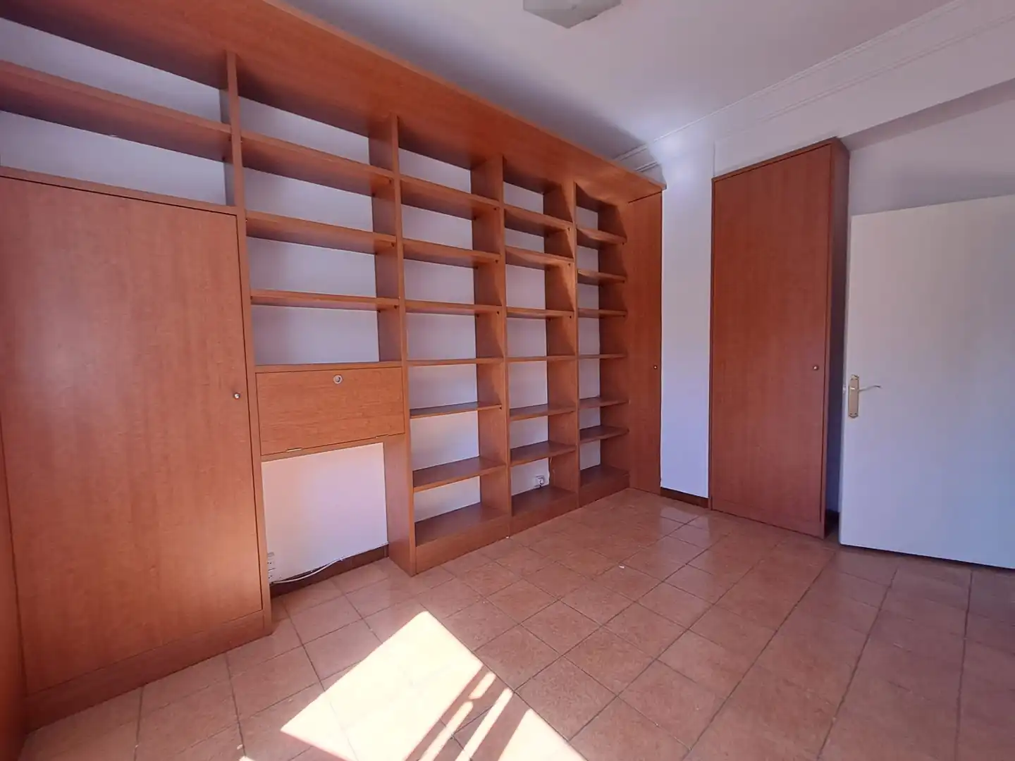 Flat with lift for sale in Calle de María Lostal, imagen 30