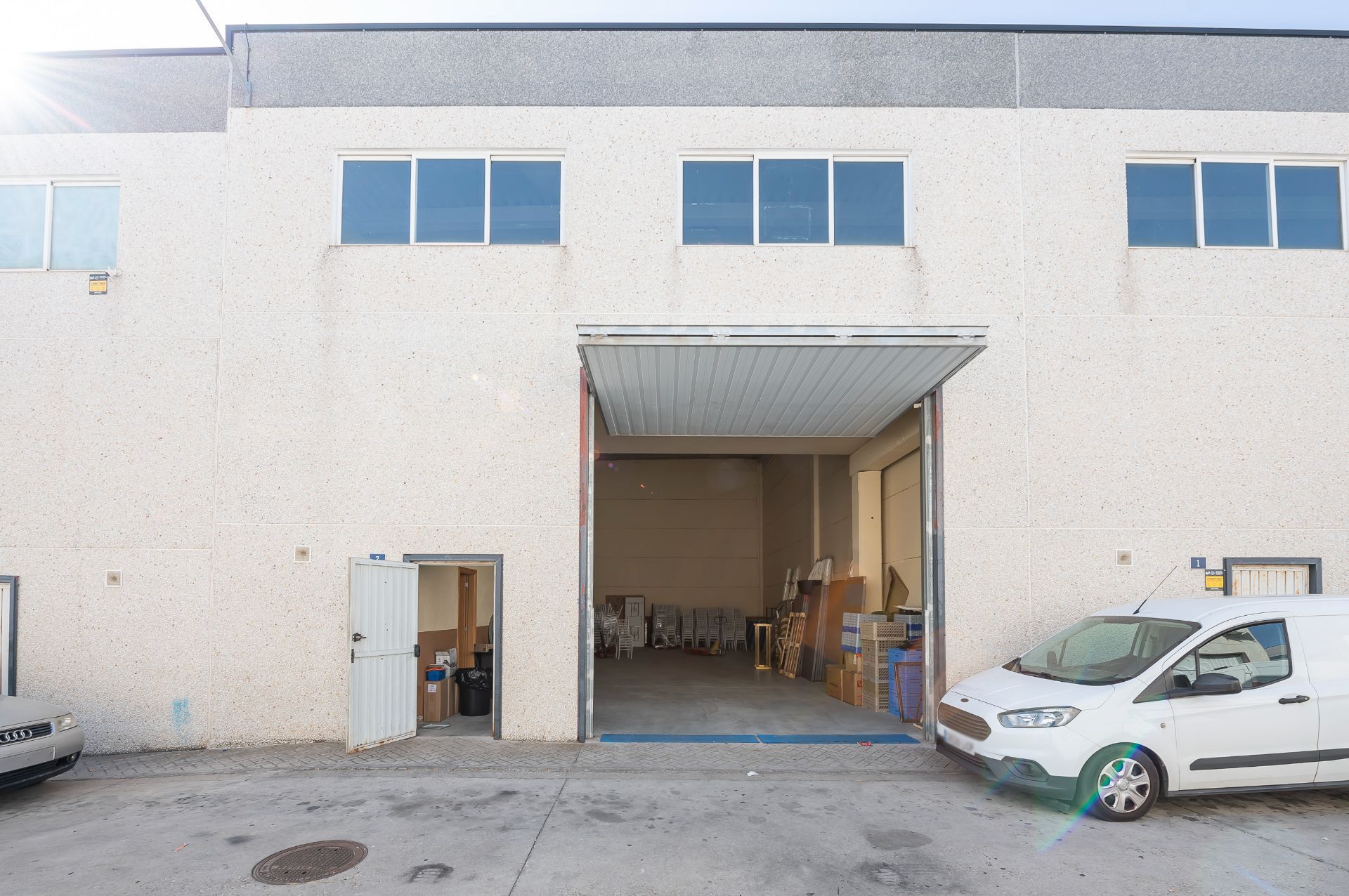 Vista exterior de Nave industrial en venta en Ciempozuelos