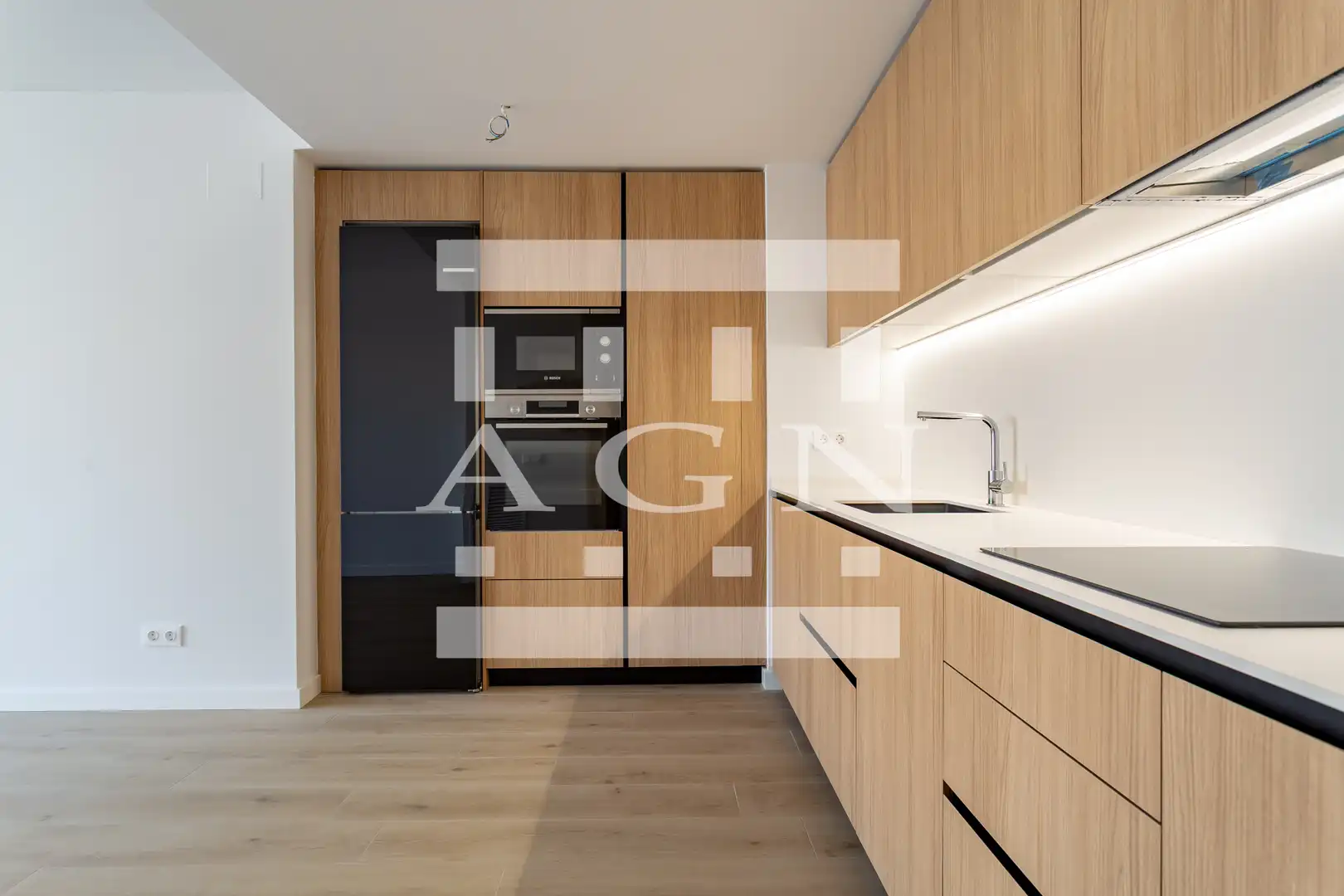 Cuina de Pis en venda en Cambrils amb Aire condicionat, Calefacció i Jardí privat