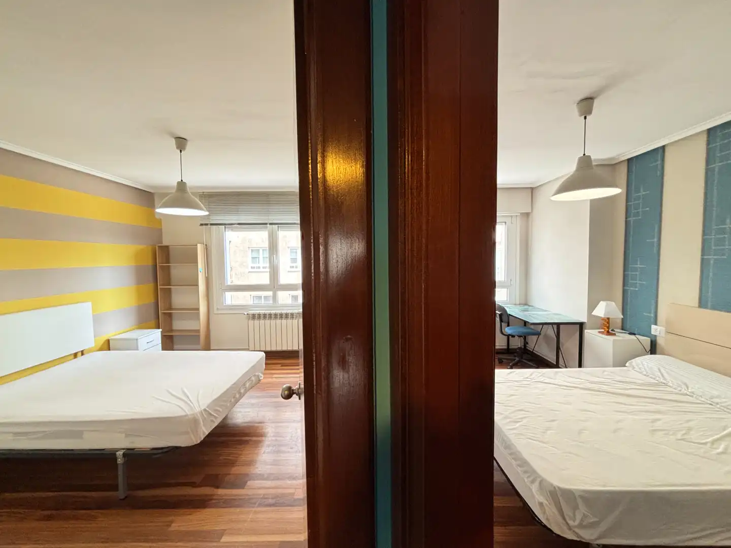 Schlafzimmer von Wohnung zur Miete in Santiago de Compostela  mit Heizung und Möbliert