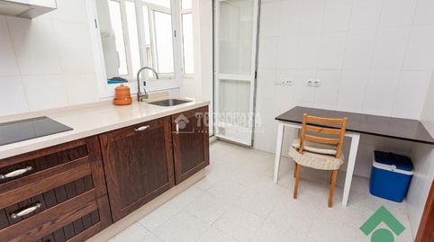 Foto 3 de Pis en venda a Res. la Buganvilla, San Bernabé, Algeciras
