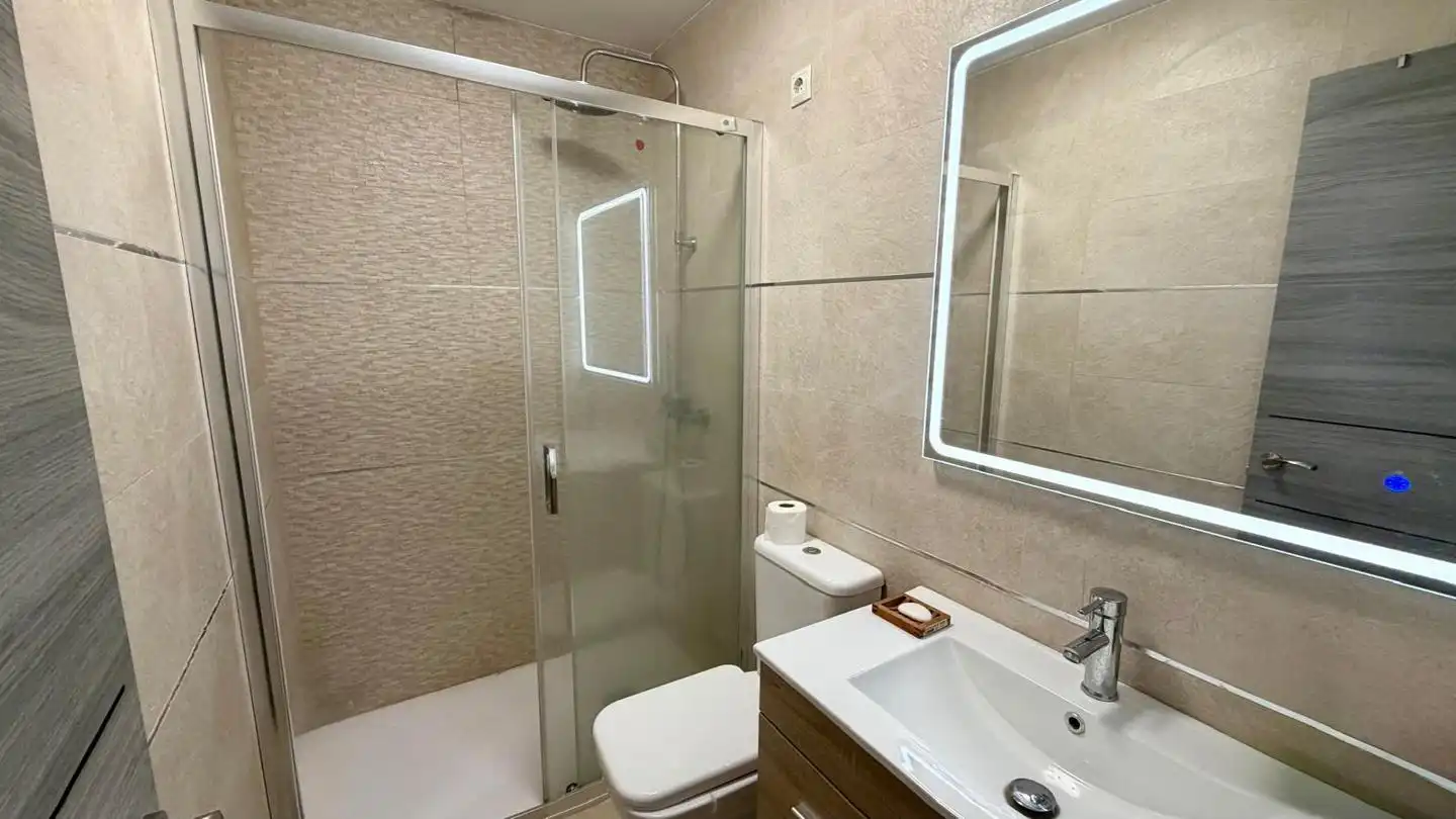 Bathroom of Ground floor for sale in Laredo  with Furnished