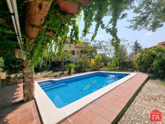 Casa-chalet en Venta en La Bisbal del Penedès