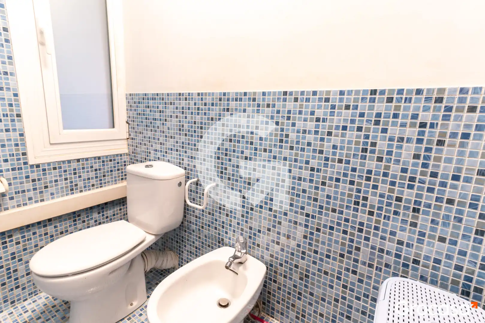 Badezimmer von Wohnung zum Verkauf in Sant Just Desvern mit Klimaanlage, Heizung und Schwimmbad