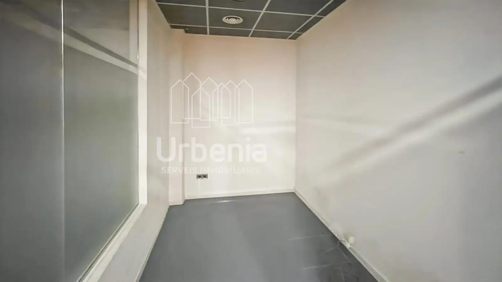 Local comercial de lloguer a Calella, imagen 28