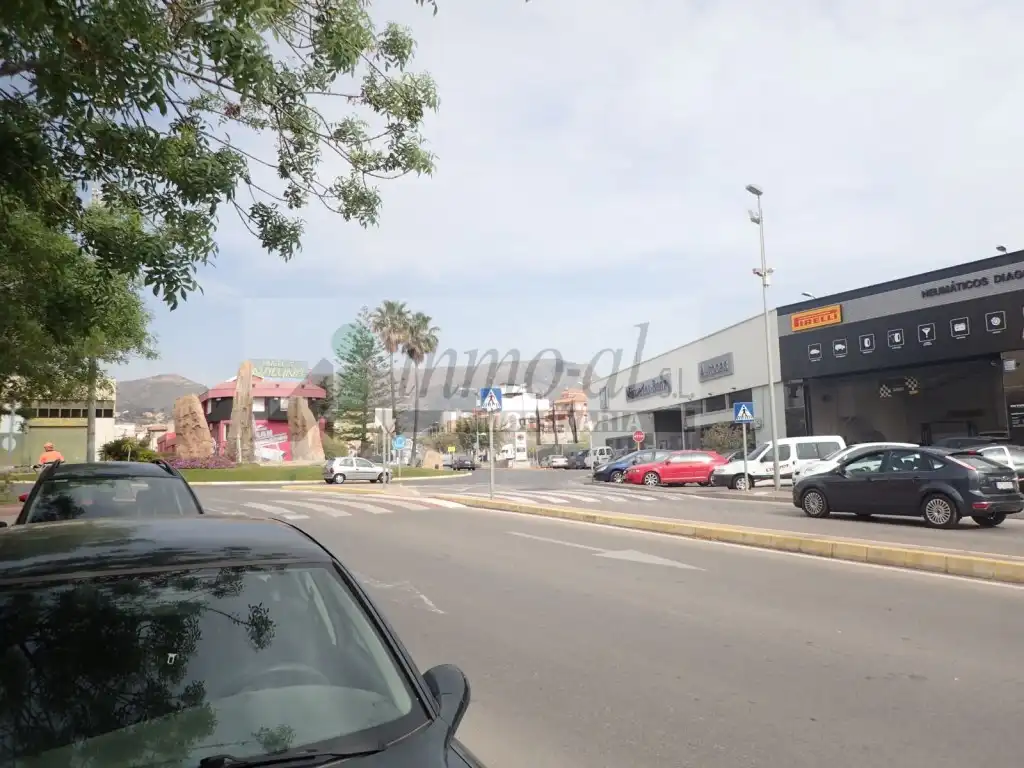 Business premises to rent in La Vall d'Uixó, imagen 2