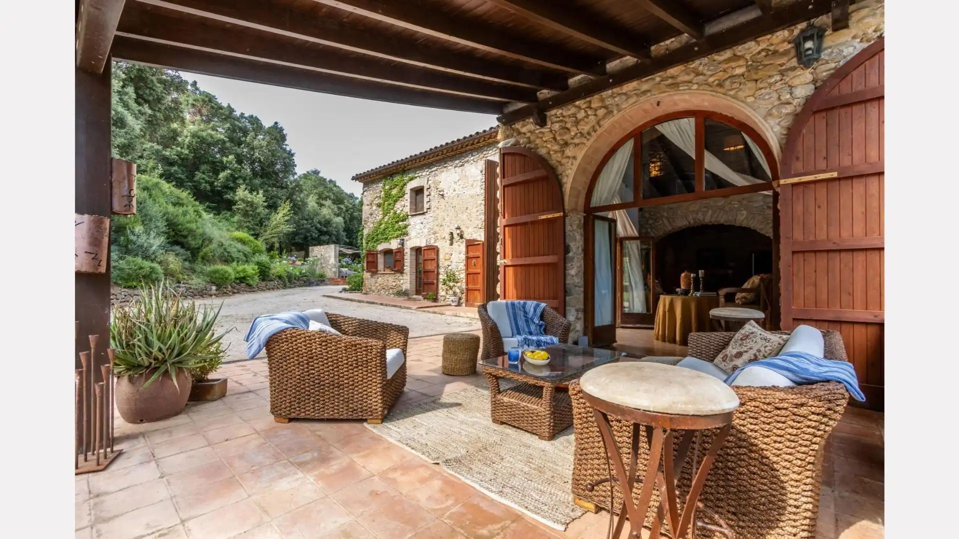 Terraza de Finca rústica en venta en Esponellà con Aire acondicionado, Calefacción y Jardín privado