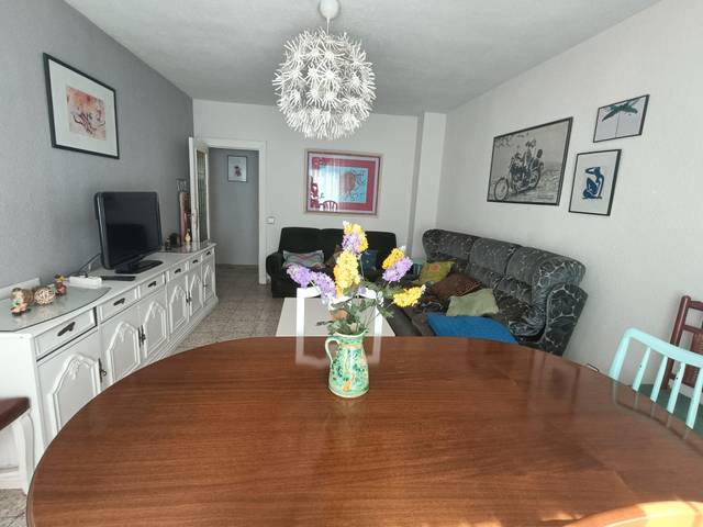 Piso en Alquiler en Garrido Sur