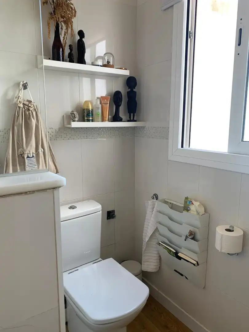 Baño de Ático en venta en Melilla con Aire acondicionado, Terraza y Amueblado