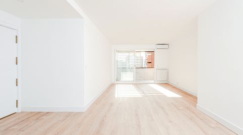 Foto 4 de Piso en venta en Condesa de Venadito, 18, San Pascual, Madrid Capital