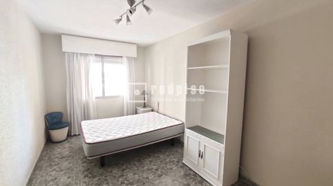 Foto 4 de Piso de alquiler en La Trinidad, Málaga Capital