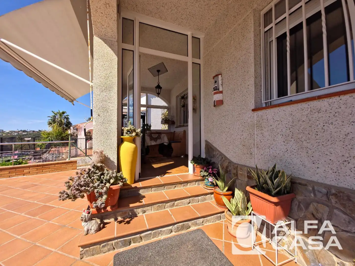 Vista exterior de Casa o xalet en venda en Lloret de Mar amb Aire condicionat, Calefacció i Terrassa