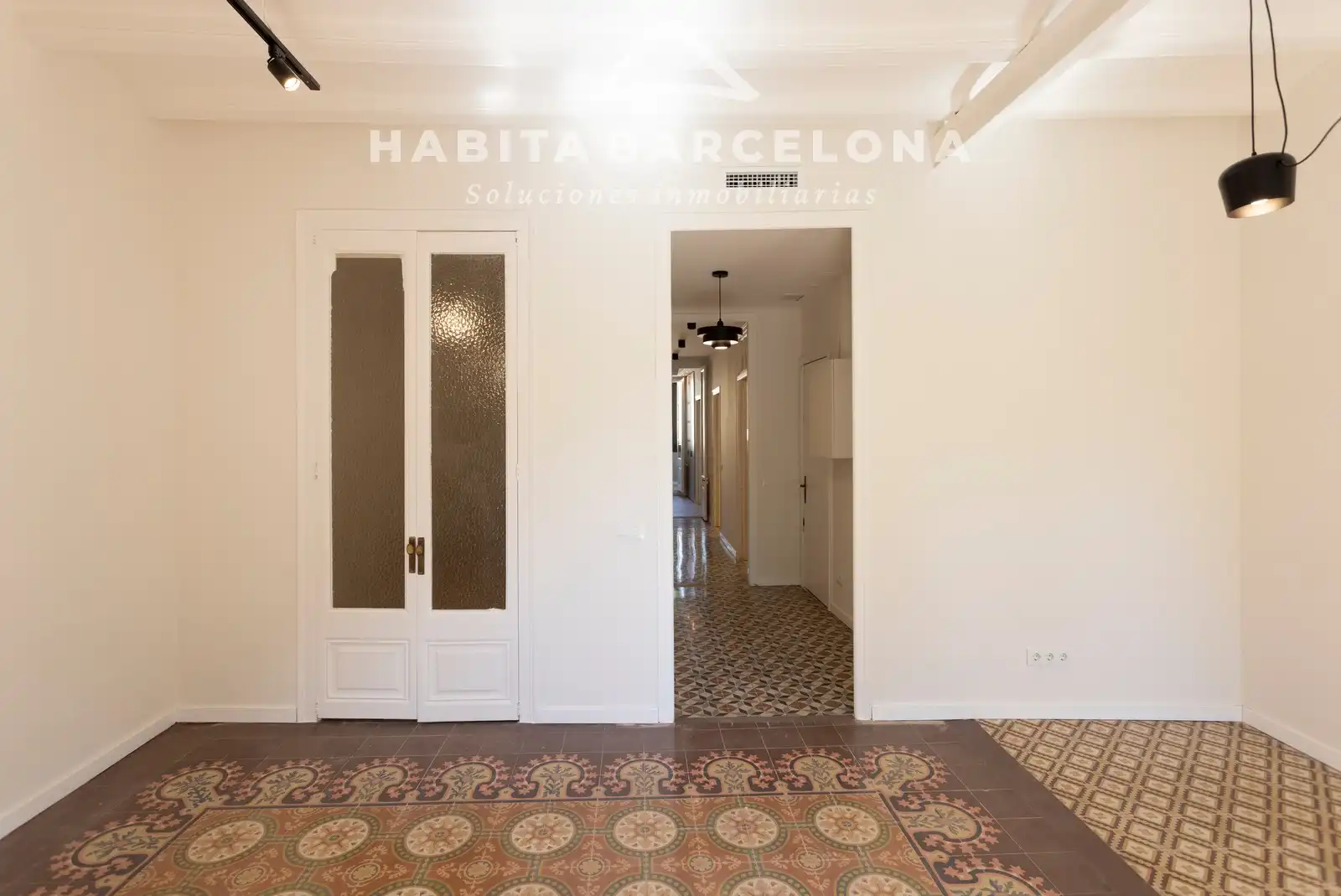 Piso en venta en Barcelona con Aire acondicionado, Calefacción y Parquet