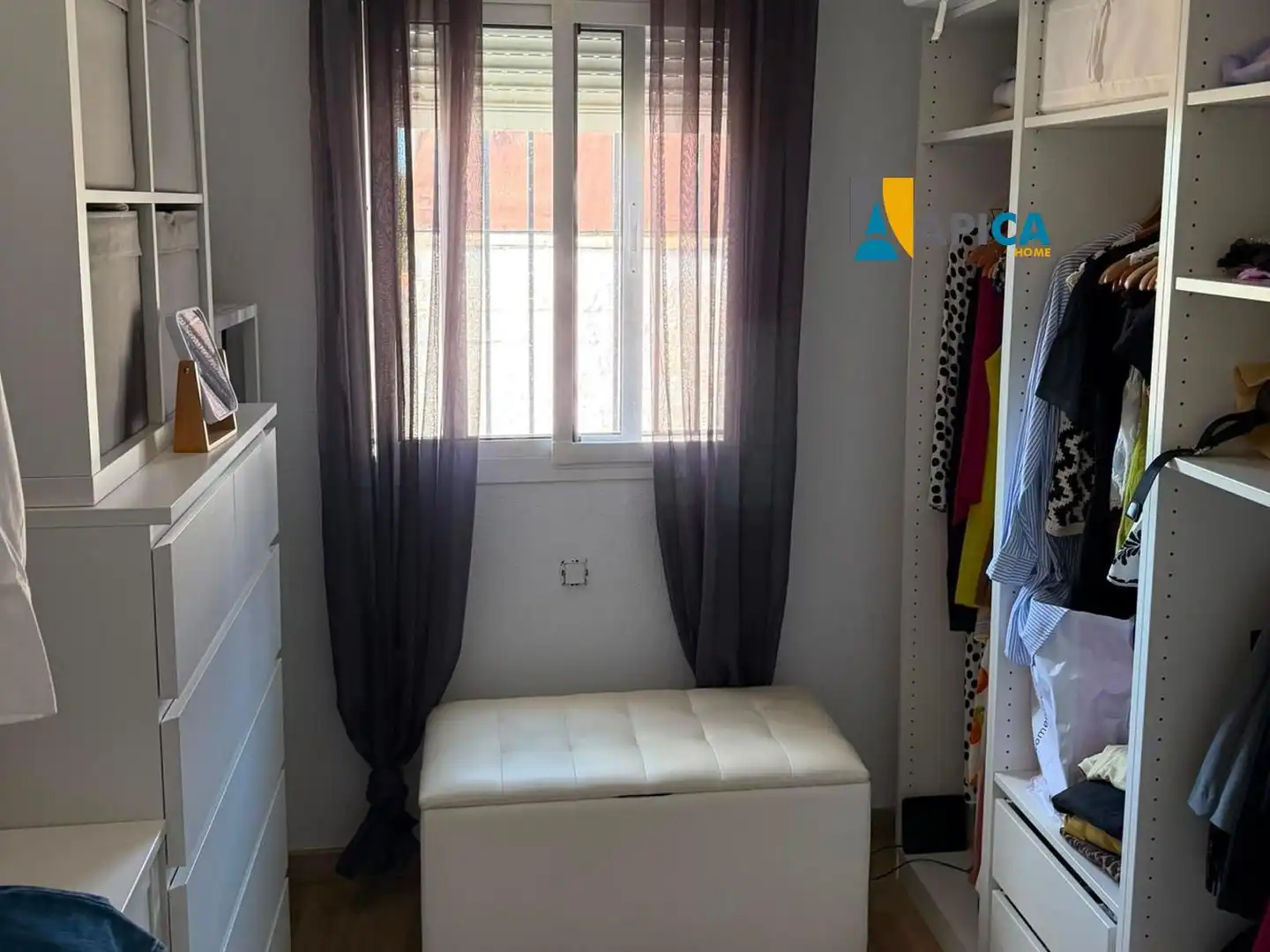 Habitación de Casa adosada en venta en Chiclana de la Frontera con Terraza, Piscina y Piscina comunitaria
