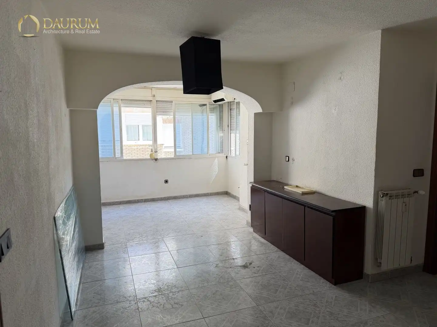 Wohnung zum Verkauf in Móstoles mit Klimaanlage, Heizung und Terrasse