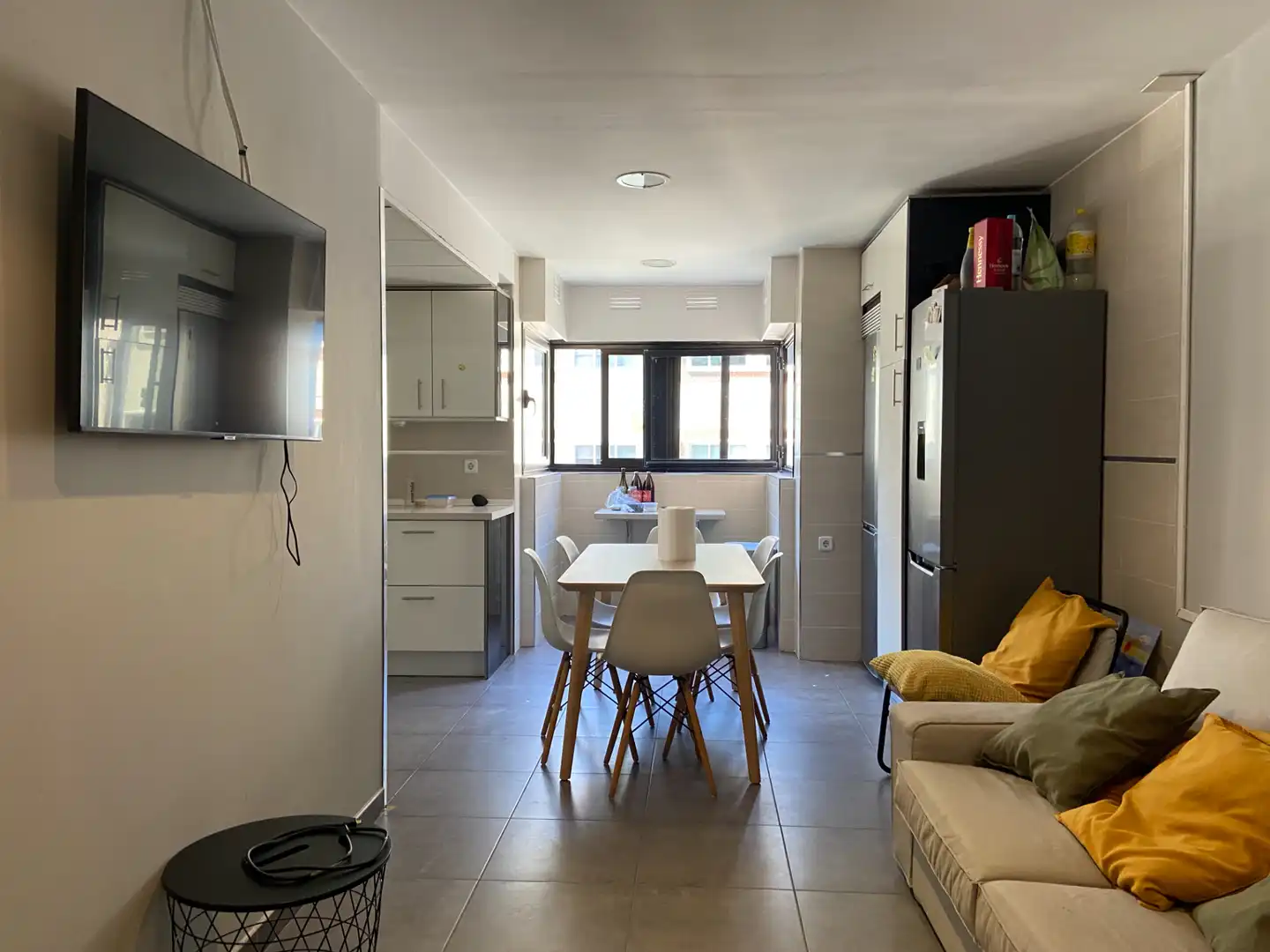 Exterior view of Flat for share in Madrid  with Air Conditioner, Heating and Furnished