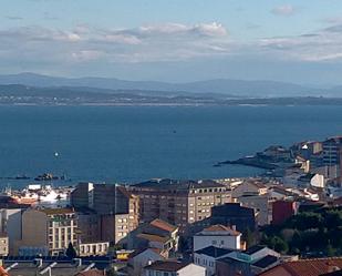 Vista exterior de Àtic en venda en Ribeira amb Terrassa