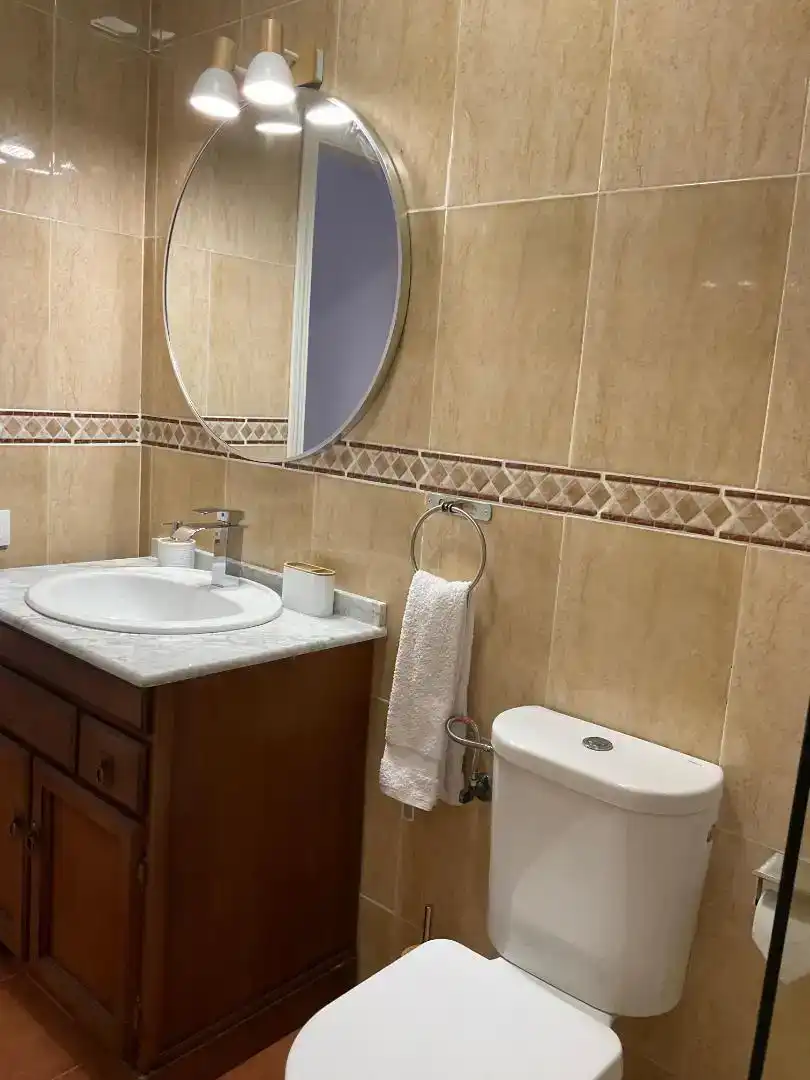 Bany de Apartament de lloguer en Vera amb Aire condicionat, Jardí privat i Piscina