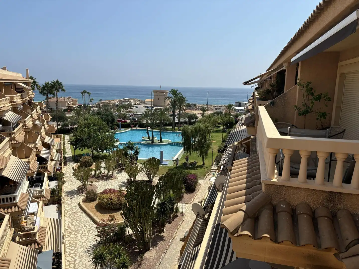 Exterior view of Flat for sale in El Campello  with Private garden, Terrace and Balcony