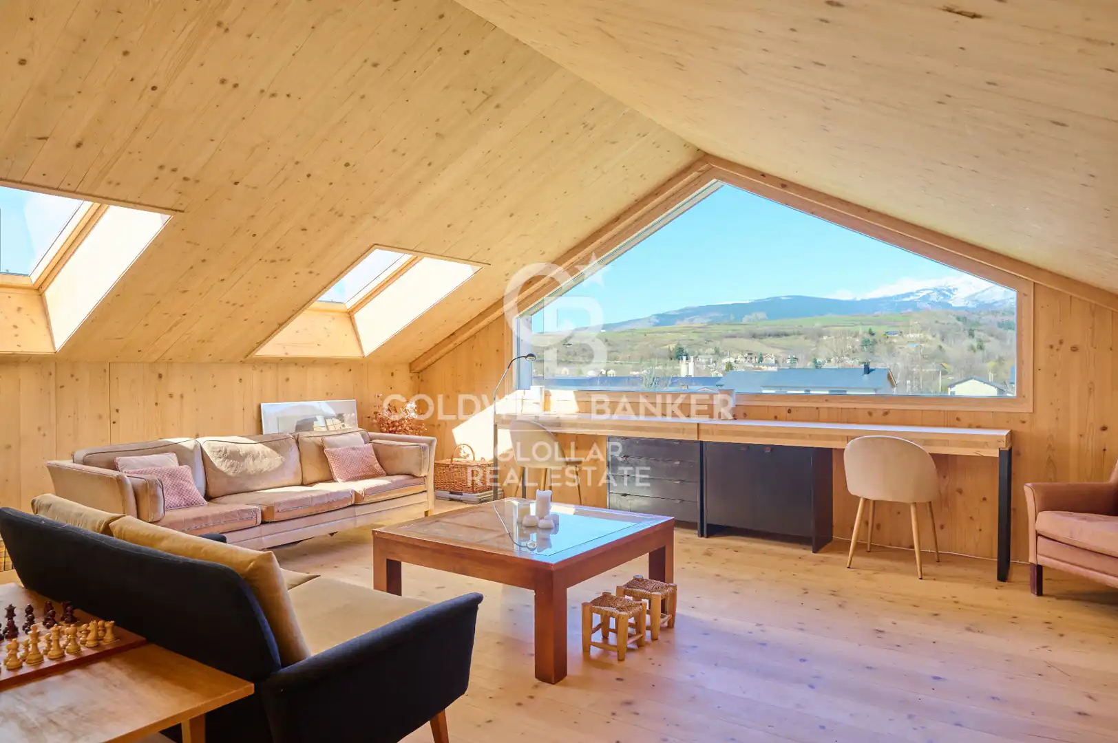 Sala de estar de Casa o chalet en venta en Ur con Calefacción, Jardín privado y Parquet