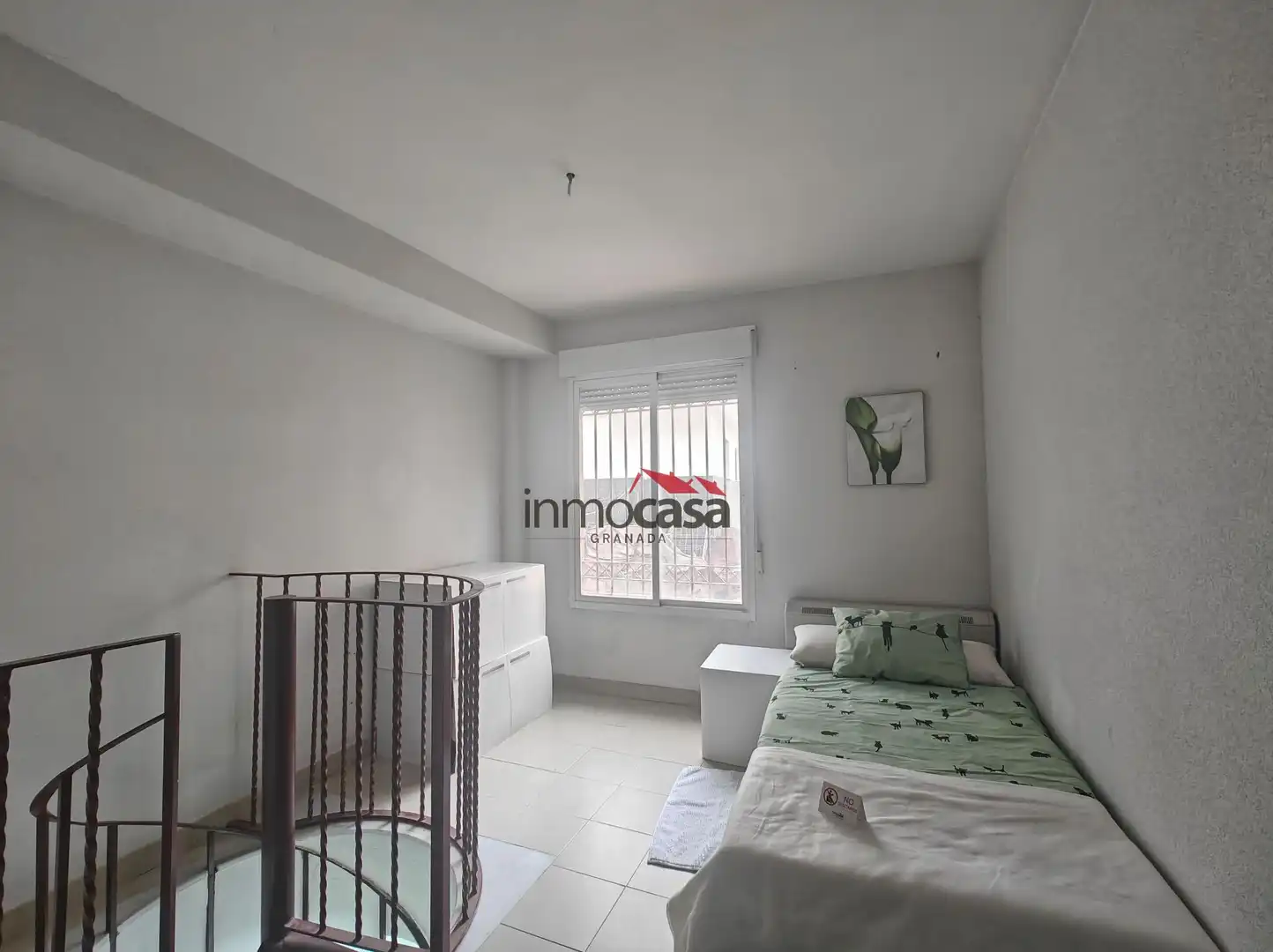 Habitación de Oficina en venta en Armilla