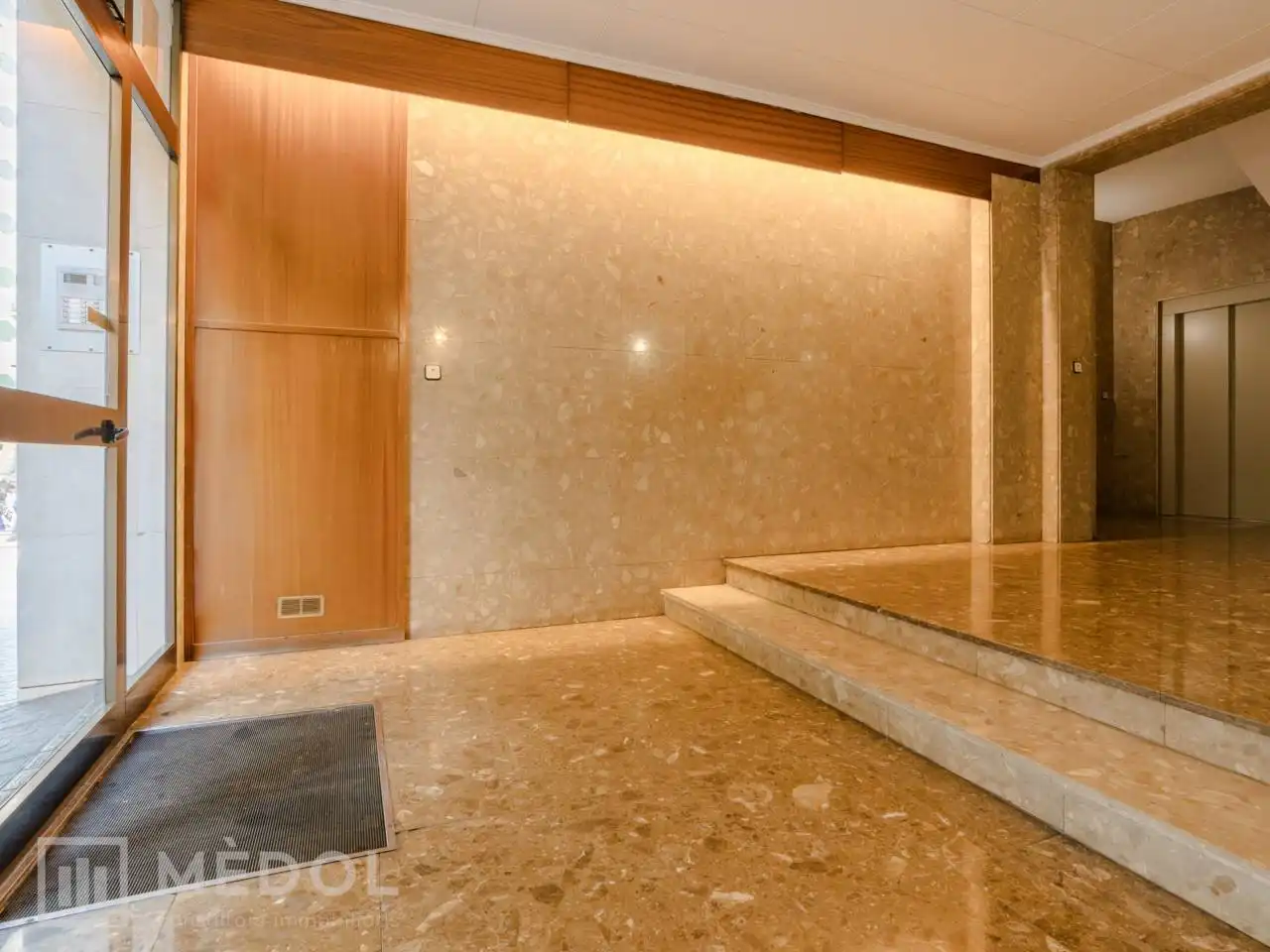 Maisonette zum Verkauf in Tarragona mit Heizung, Terrasse und Balkon