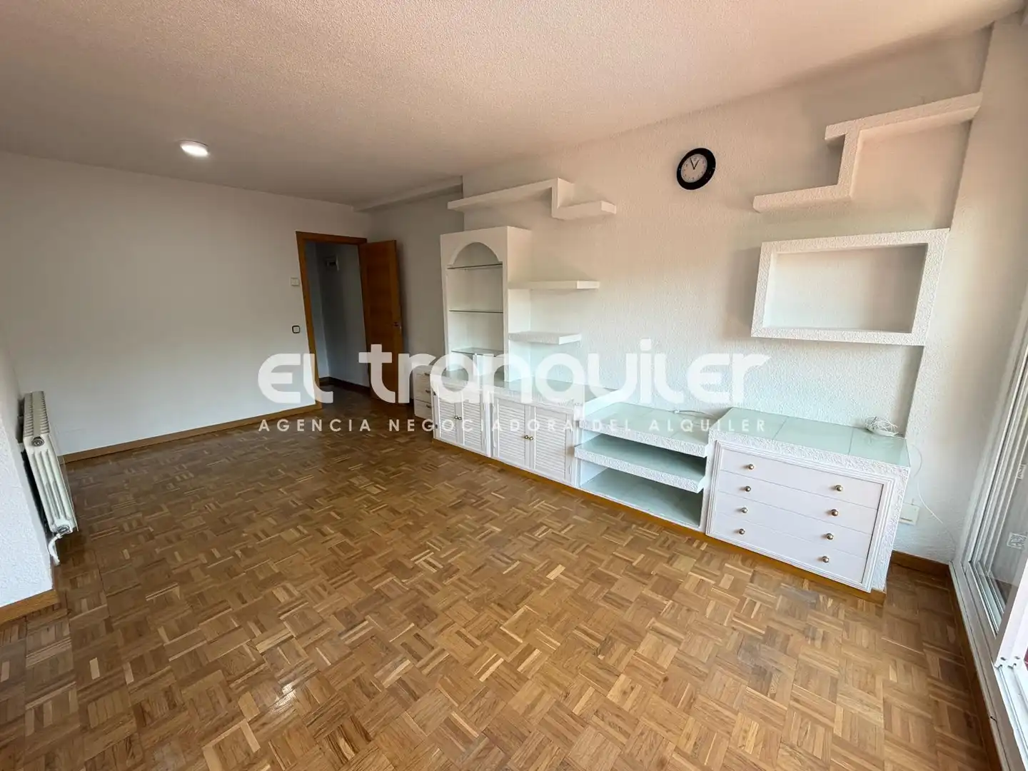 Habitación de Piso de alquiler en San Martín de la Vega con Parquet, Terraza y Piscina