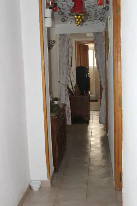 Wohnung zum Verkauf in Alicante / Alacant mit Möbliert und Balkon