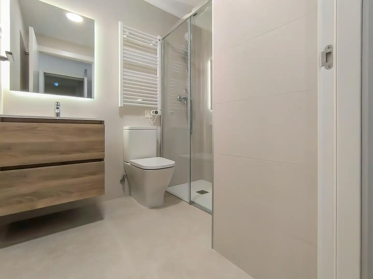 Baño de Ático en venta en Terrassa con Aire acondicionado, Calefacción y Parquet