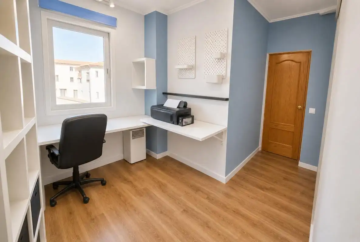 Flat for sale in Torremolinos  with Air Conditioner, Heating and Swimming Pool