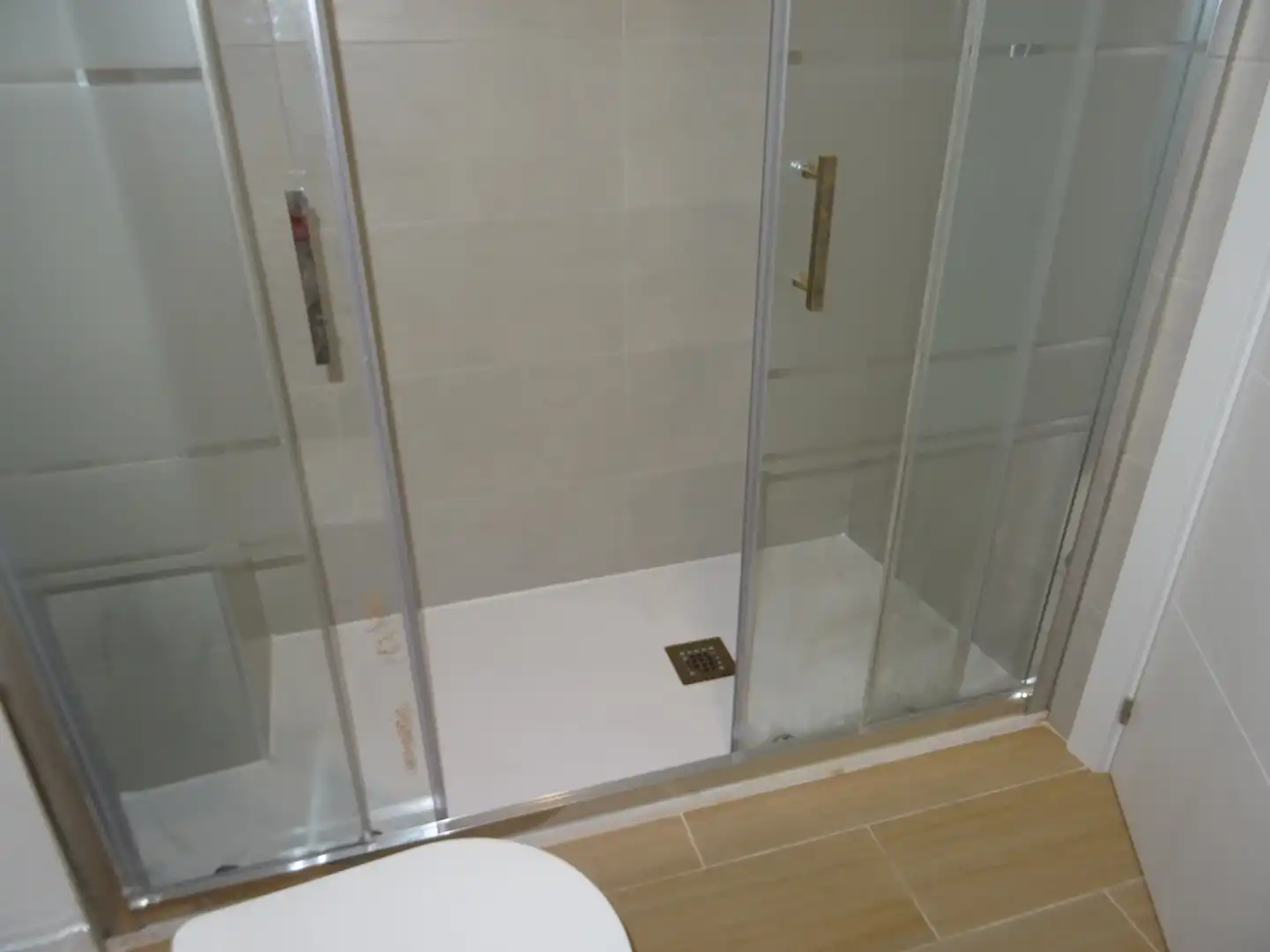 Badezimmer von Wohnung zur Miete in Getafe mit Heizung und Terrasse