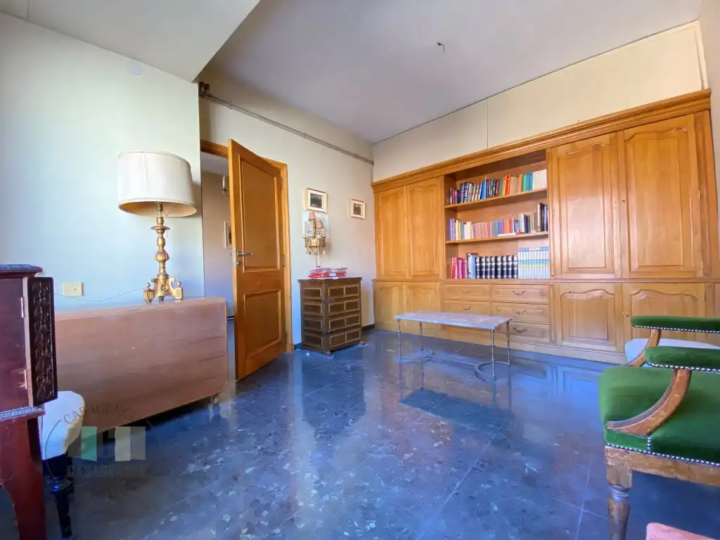 Piso en venta en Plaza Huerto Sogueros, Casco Histórico