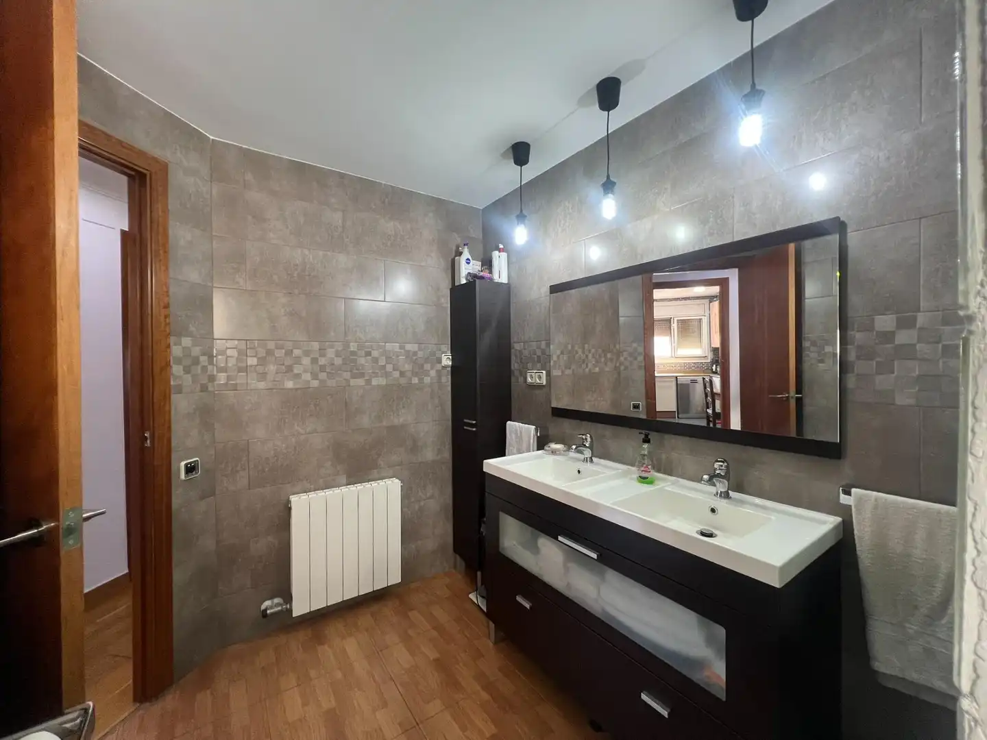Bathroom of Flat for sale in Sentmenat
