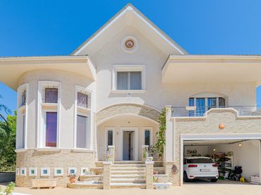Chalet con balcón en venta en Calle Jinjolero P C 19
