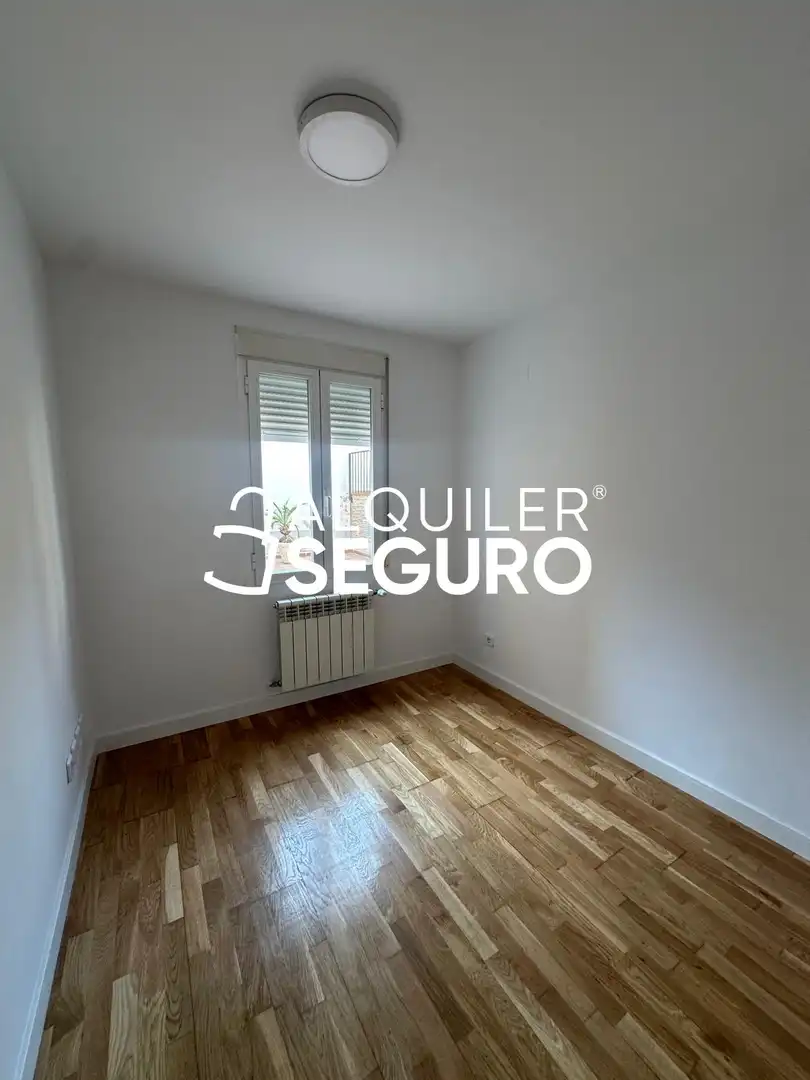 Habitación de Piso de alquiler en Navalcarnero con Calefacción, Trastero y Piscina