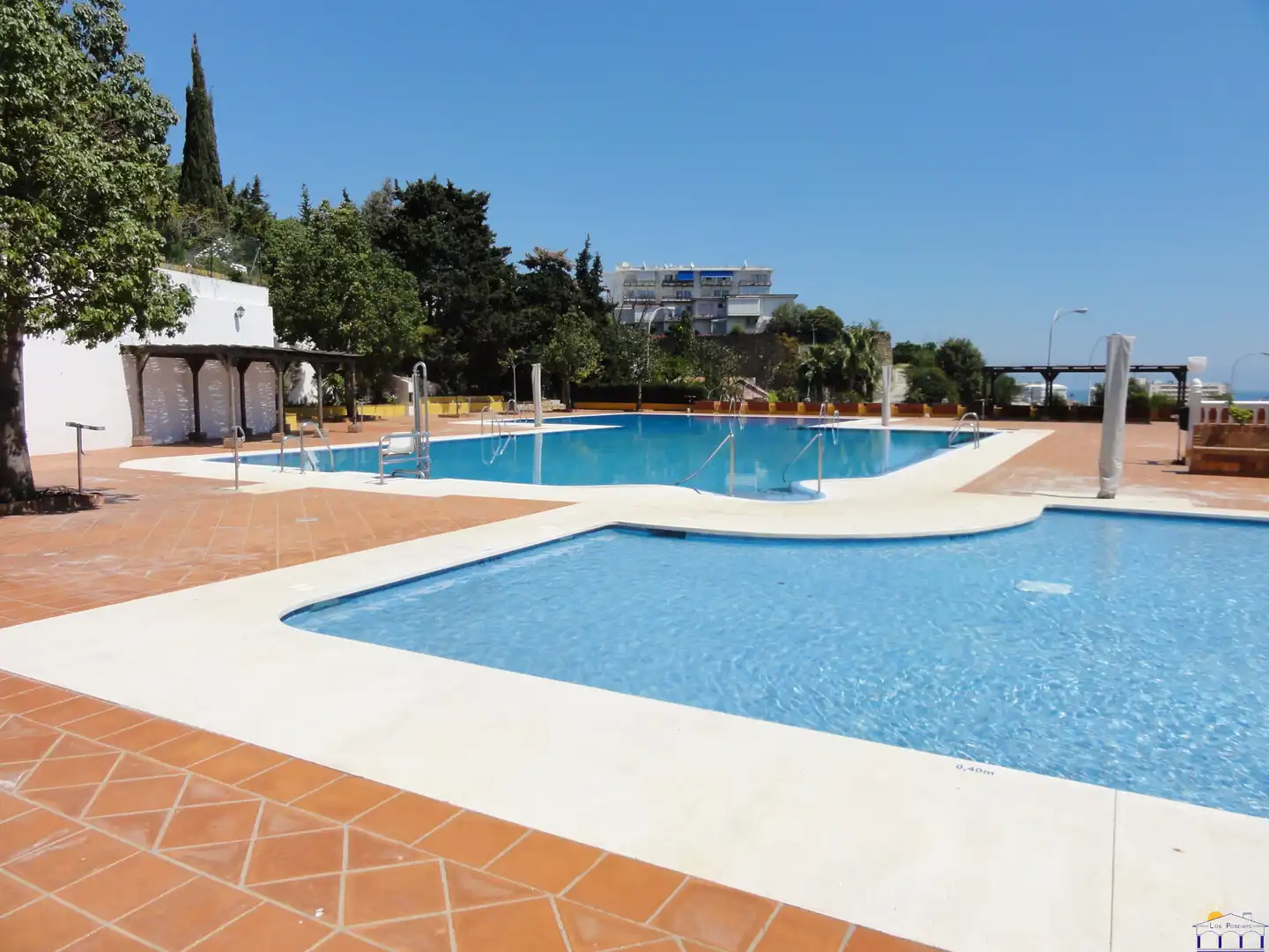 Piscina de Apartamento en venta en Torremolinos con Aire acondicionado, Calefacción y Terraza
