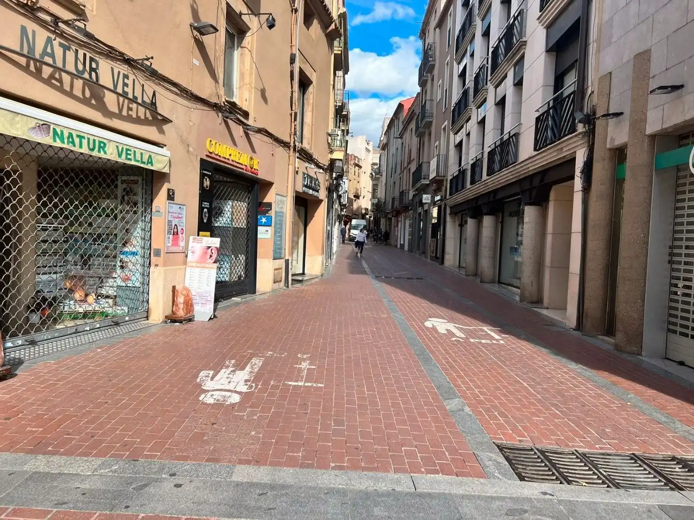 Local comercial en venta en Centre, imagen 2
